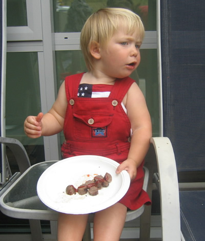 aylas2ndbbq.jpg