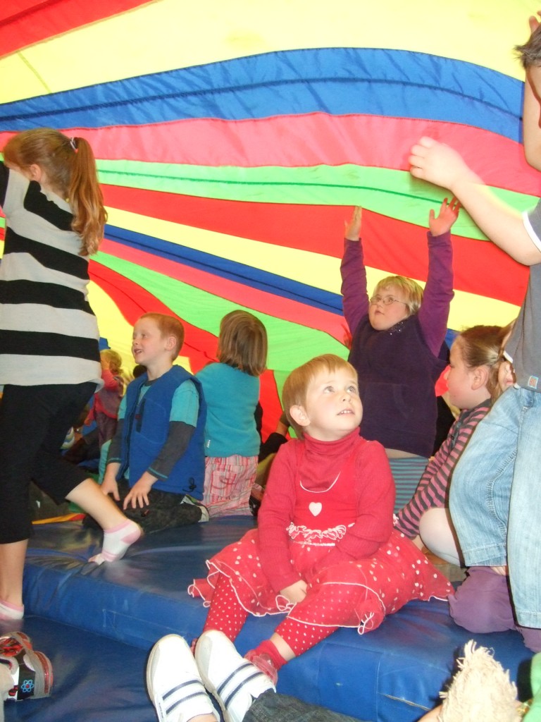 songs and games under the parachute