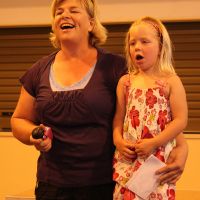 adriennepoppysinging adriennepoppysinging